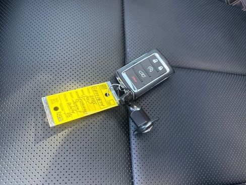 New 2025 Jeep Grand Cherokee L Summit image 31