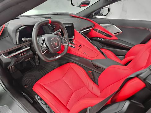 Used 2024 Chevrolet Corvette Z06 RWD image 21
