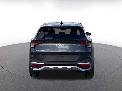 Used 2024 Kia Sportage LX image 12