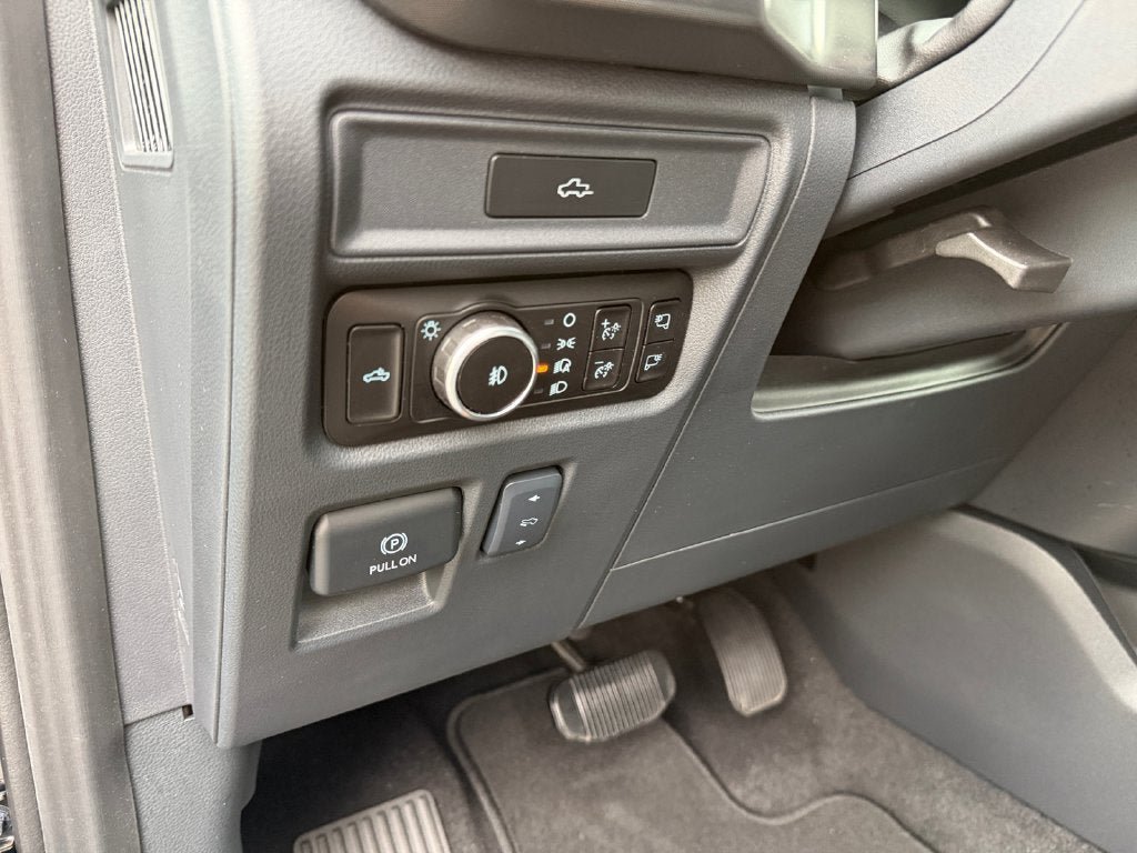 Used 2026 Ford F150 Tremor w/ Equipment Group 402B MID AWD/4WD image 19