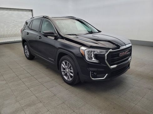 Used 2024 GMC Terrain SLT image 13