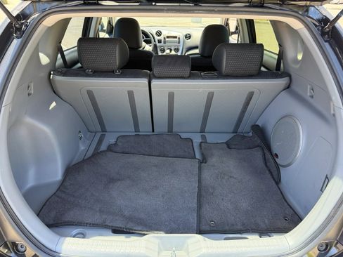 Used 2009 Pontiac Vibe GT FWD image 14