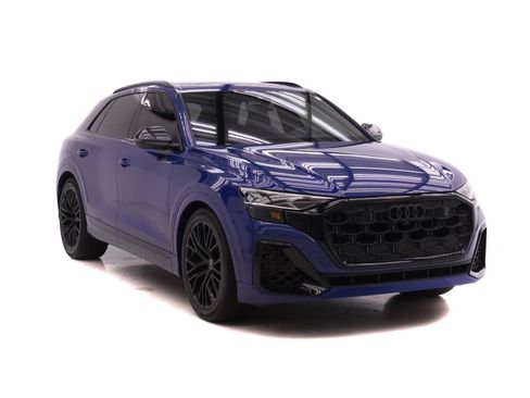 Certified 2025 Audi SQ8 Prestige w/ Prestige Package AWD/4WD image 2