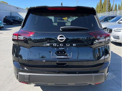 New 2026 Nissan Rogue S image 4