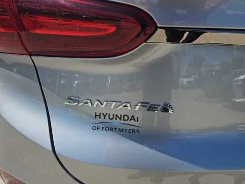 Used 2020 Hyundai Santa Fe Limited FWD image 7