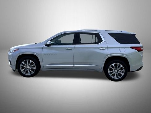 Used 2021 Chevrolet Traverse Premier AWD/4WD image 8