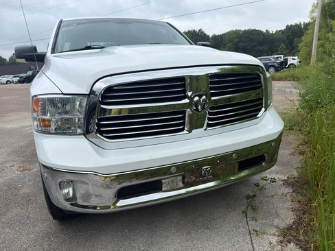 Used 2019 RAM 1500 Big Horn RWD image 2