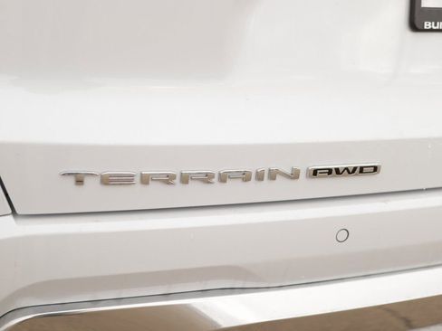 New 2026 GMC Terrain Denali image 37