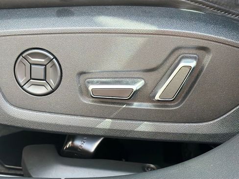 Used 2022 Audi RS 7 Sportback image 25