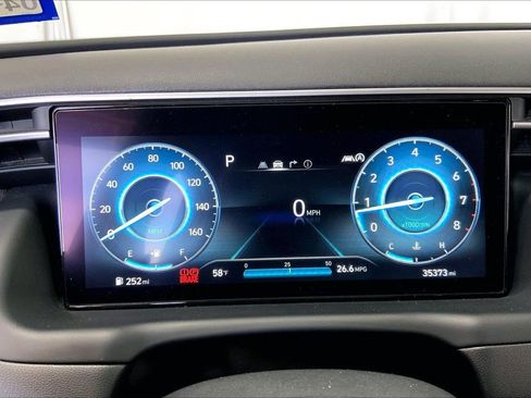 Used 2022 Hyundai Tucson Limited image 18