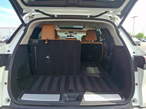 Certified 2025 INFINITI QX60 Sensory w/ Vision Package AWD/4WD image 28