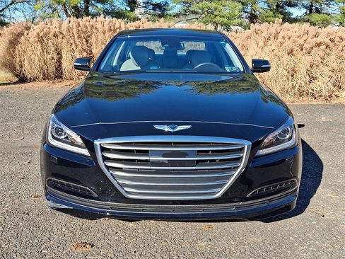Used 2017 Genesis G80 3.8 image 2