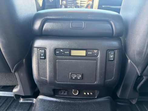 Used 2017 Nissan Armada Platinum AWD/4WD image 17