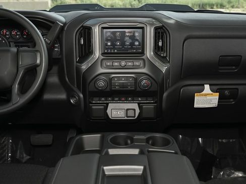 New 2026 Chevrolet Silverado 1500 Custom Trail Boss w/ LPO, Dark Essentials Package AWD/4WD image 28