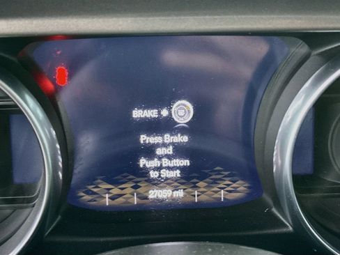 Used 2023 Jeep Wrangler Unlimited w/ Sun & Screen Package AWD/4WD image 13
