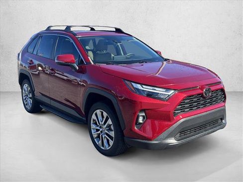Certified 2023 Toyota RAV4 XLE Premium image 3
