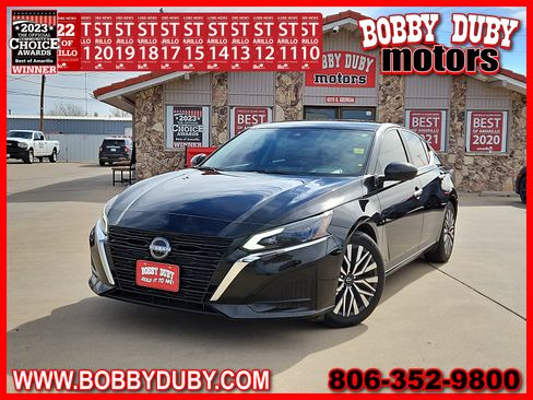 Used 2023 Nissan Altima 2.5 SV image 1
