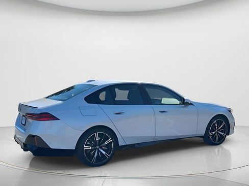 New 2026 BMW 530i w/ M Sport Package image 14