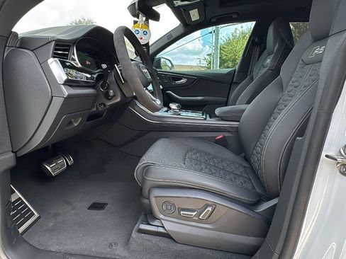 New 2026 Audi RS Q8 performance image 9