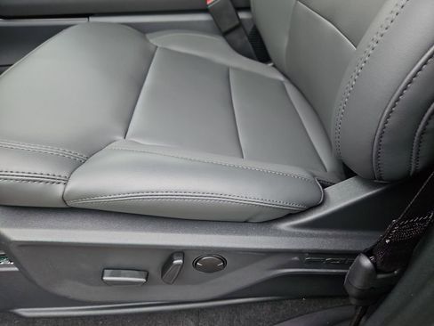 New 2026 Ford Expedition Active RWD image 23