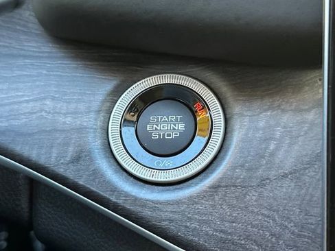 Certified 2022 Jeep Grand Cherokee Limited 4xe w/ Luxury Tech Group II image 23