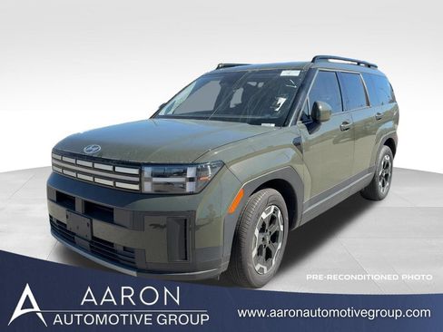 Used 2025 Hyundai Santa Fe SEL FWD image 1
