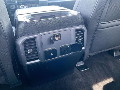 Used 2018 Ford F150 XLT w/ Equipment Group 302A Luxury AWD/4WD image 12