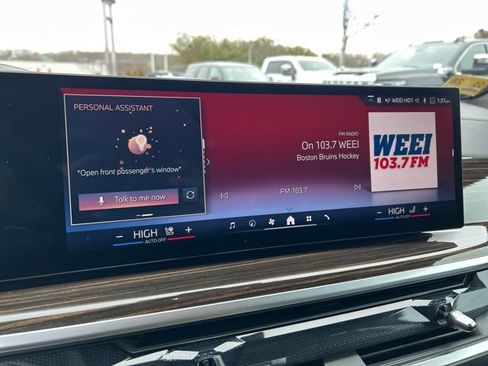 Used 2025 BMW X5 xDrive40i w/ Premium Package image 20