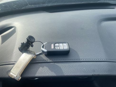 Used 2024 Honda Passport EX-L image 21