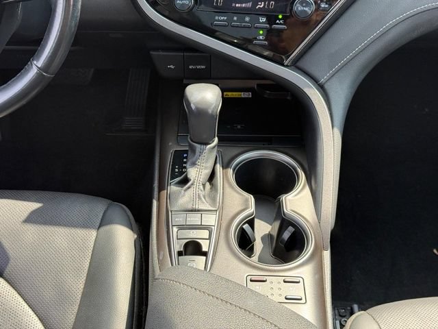 Used 2024 Toyota Camry XSE w/ Navigation Package FWD image 18