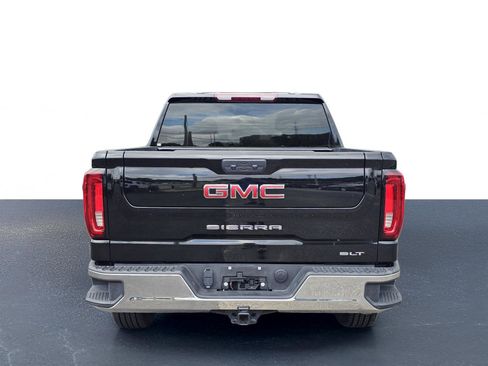 Used 2025 GMC Sierra 1500 SLT AWD/4WD image 12