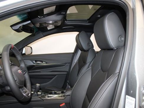 New 2026 Cadillac CT4 V Blackwing image 6