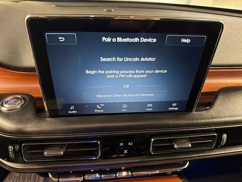 Used 2020 Lincoln Aviator Reserve w/ Equipment Group 202A AWD/4WD image 11