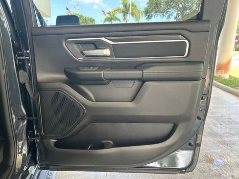 Used 2025 RAM 1500 Big Horn RWD image 32