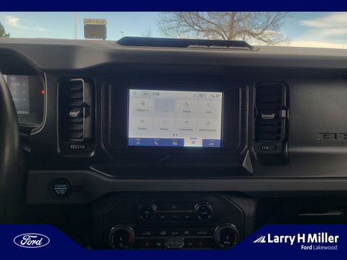 Used 2022 Ford Bronco Big Bend image 12