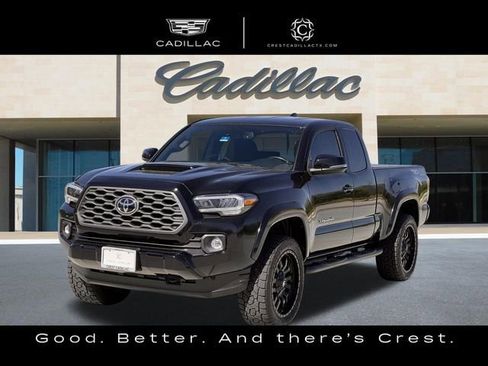 Used 2020 Toyota Tacoma TRD Sport w/ TRD Premium Sport Package image 9