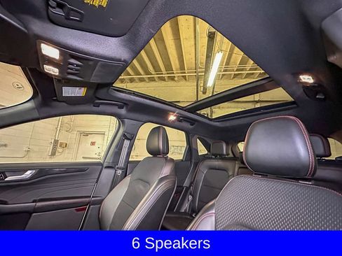 Used 2025 Ford Escape ST-Line w/ Tech Pack #1 AWD/4WD image 4