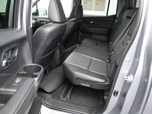 Used 2023 Honda Ridgeline RTL image 13
