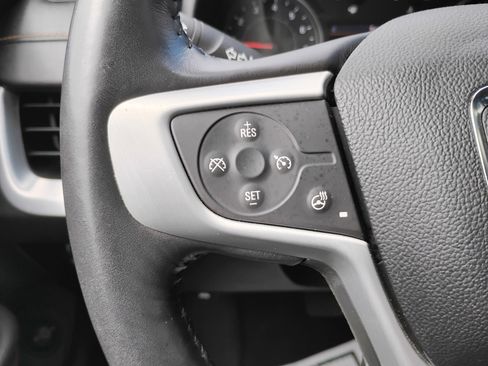 Used 2019 GMC Terrain SLT w/ Preferred Package AWD/4WD image 9