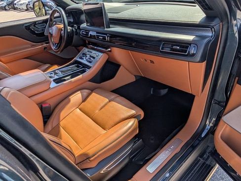 Used 2020 Lincoln Aviator Black Label w/ Dynamic Handling Package image 16