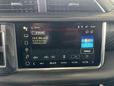 Used 2023 GMC Yukon Denali image 13