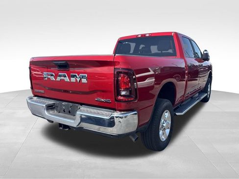 Used 2026 RAM 2500 Big Horn AWD/4WD image 4