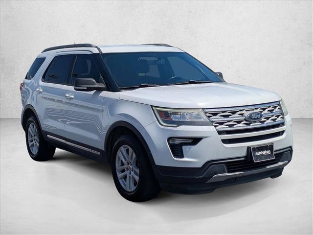 Used 2019 Ford Explorer XLT w/ Equipment Group 201A AWD/4WD image 3