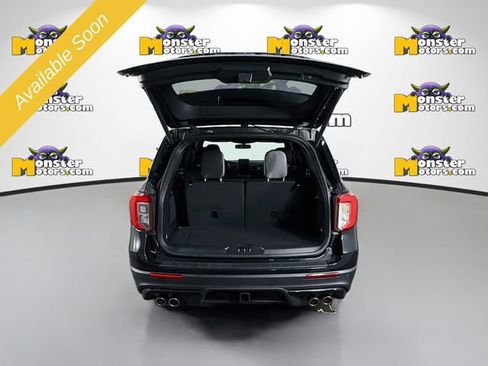 Used 2024 Ford Explorer ST w/ Technology Package AWD/4WD image 26
