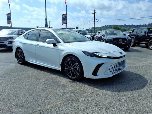 Used 2026 Toyota Camry XSE w/ Premium Plus Package AWD/4WD image 1