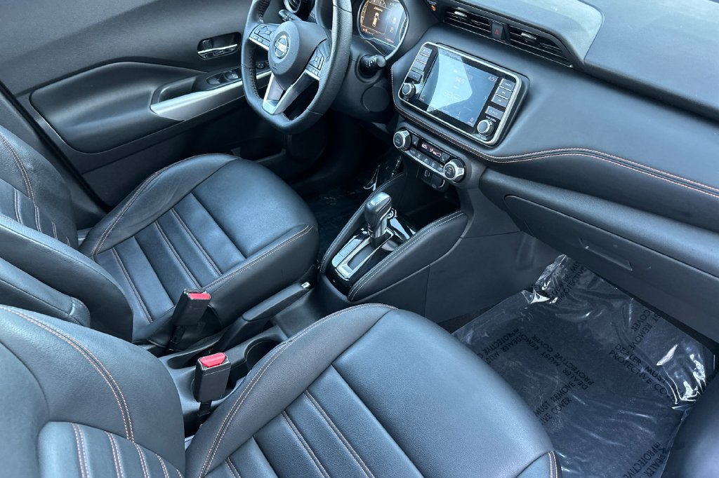 Used 2019 Nissan Kicks SR w/ SR Premium Package FWD image 15