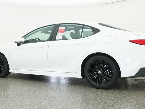 New 2026 Toyota Camry SE FWD image 57