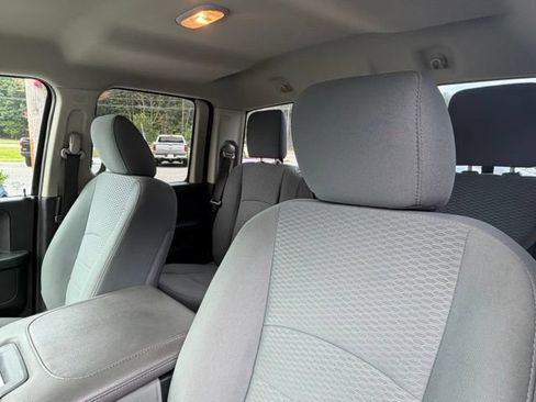 Used 2019 RAM 1500 Express AWD/4WD image 5