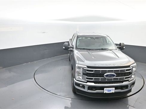 New 2026 Ford F350 XLT w/ FX4 Off-Road Package image 19