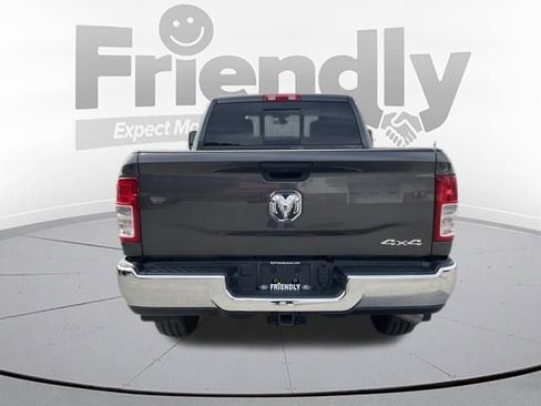 Used 2024 RAM 2500 Tradesman w/ Chrome Appearance Group AWD/4WD image 6